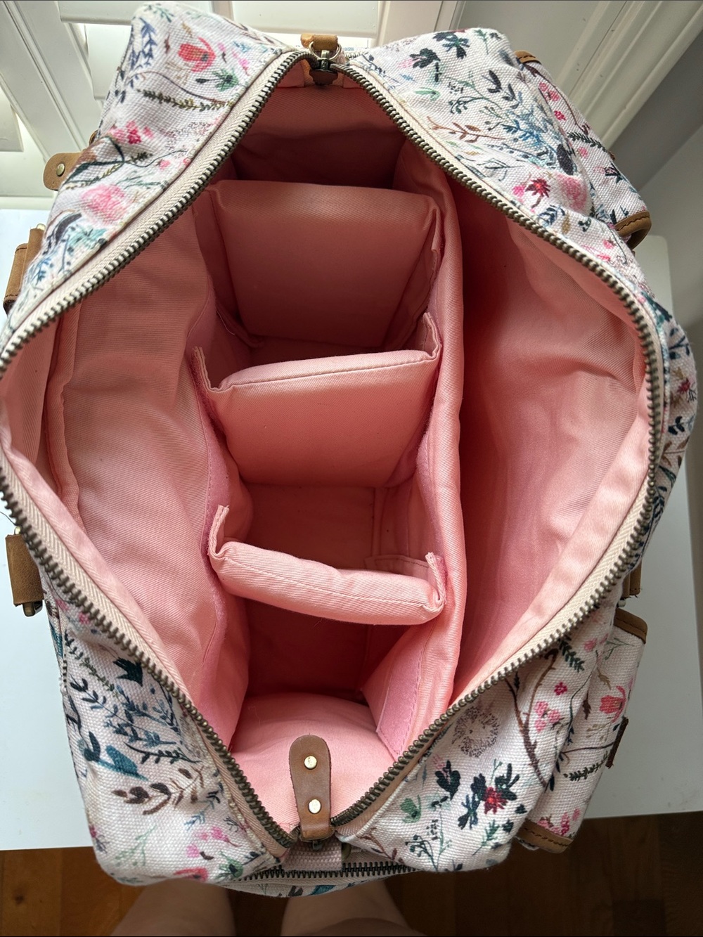 House of Flynn Evermore Pink Floral Baby Bag/Pro Camera bag with Tan Trim - Picture 7 of 9